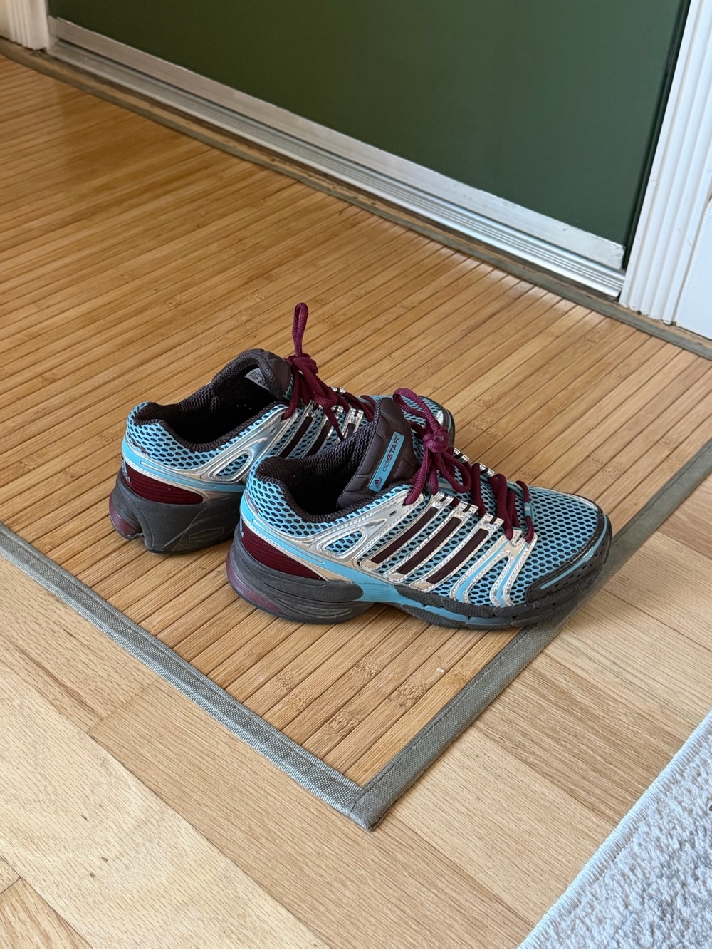 adidas Women's Light Blue and Burgundy Athletic Sneakers
